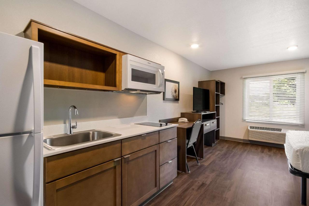 Woodspring Suites Panama City Beach Upper Grand Lagoon Exterior foto