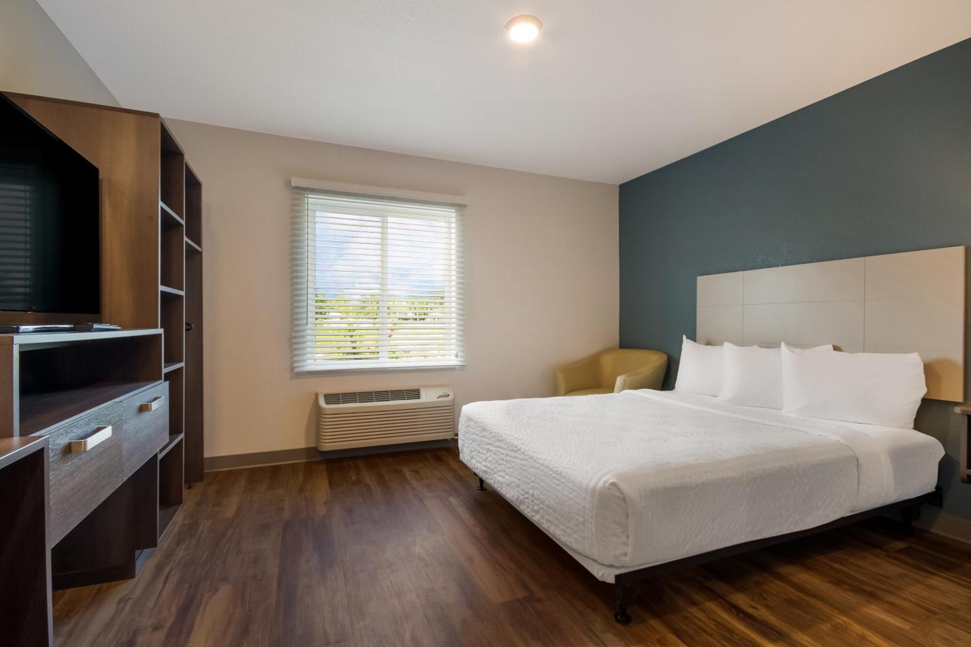 Woodspring Suites Panama City Beach Upper Grand Lagoon Exterior foto